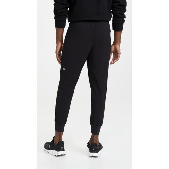 Alo Yoga Jogger Mens Small Co-Op 7/8 Pant Stretch Sweatpants Drawstring Black - Picture 2 of 15